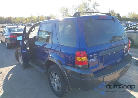 2005 Ford Escape Xlt from USA, damaged, VIN 1FMYU03135KD99120